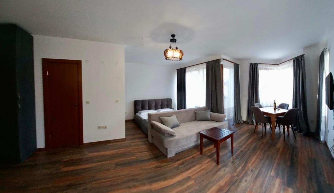 Pirin Golf Hotel Private Studios - Sani, Bansko Razlog Luaran gambar