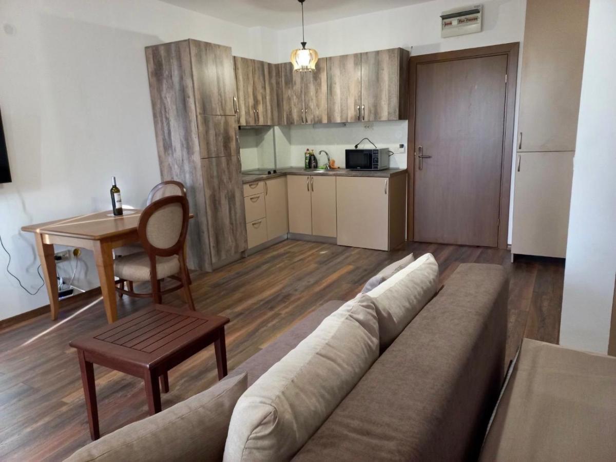Pirin Golf Hotel Private Studios - Sani, Bansko Razlog Luaran gambar