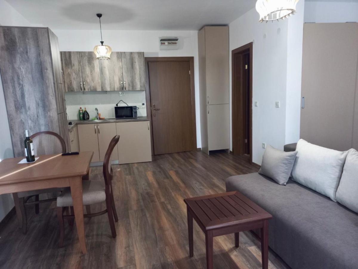 Pirin Golf Hotel Private Studios - Sani, Bansko Razlog Luaran gambar