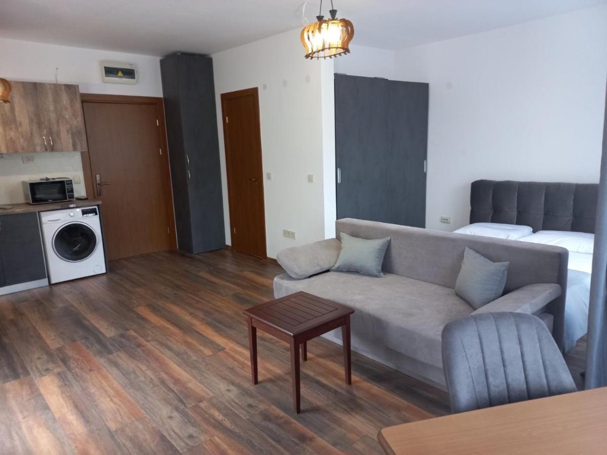 Pirin Golf Hotel Private Studios - Sani, Bansko Razlog Luaran gambar