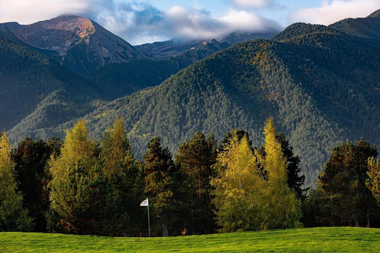 Pirin Golf Hotel Private Studios - Sani, Bansko Razlog Luaran gambar