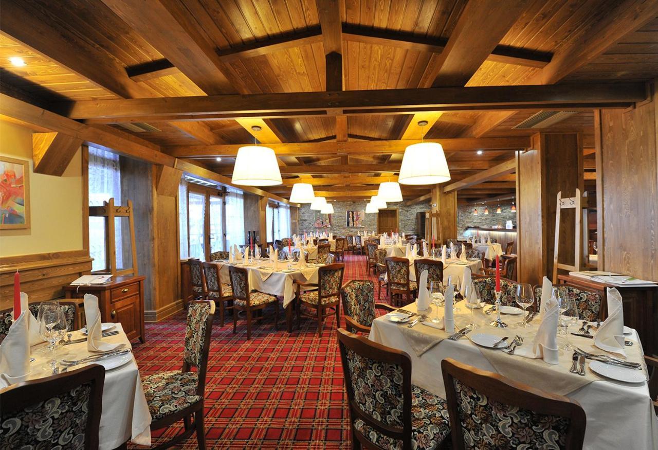 Pirin Golf Hotel Private Studios - Sani, Bansko Razlog Luaran gambar